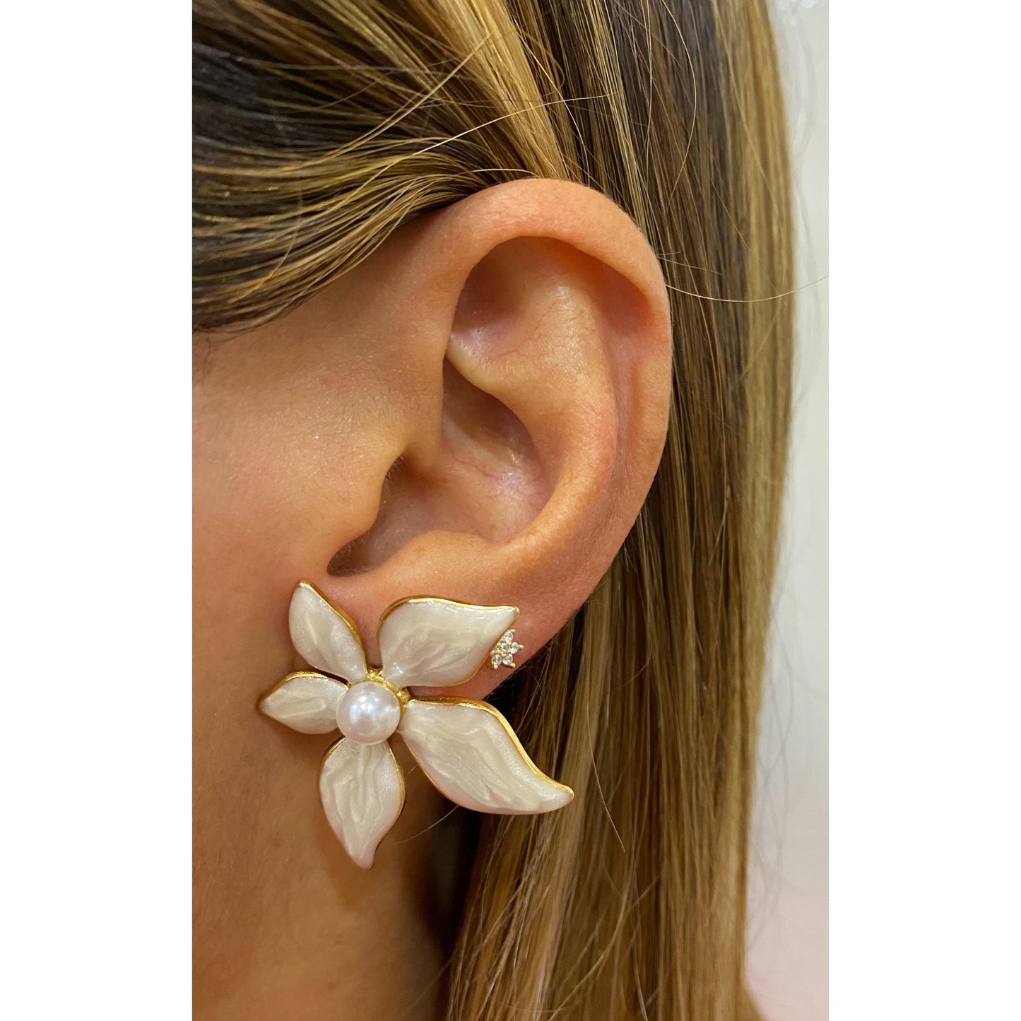 Aretes FLOWY Beige