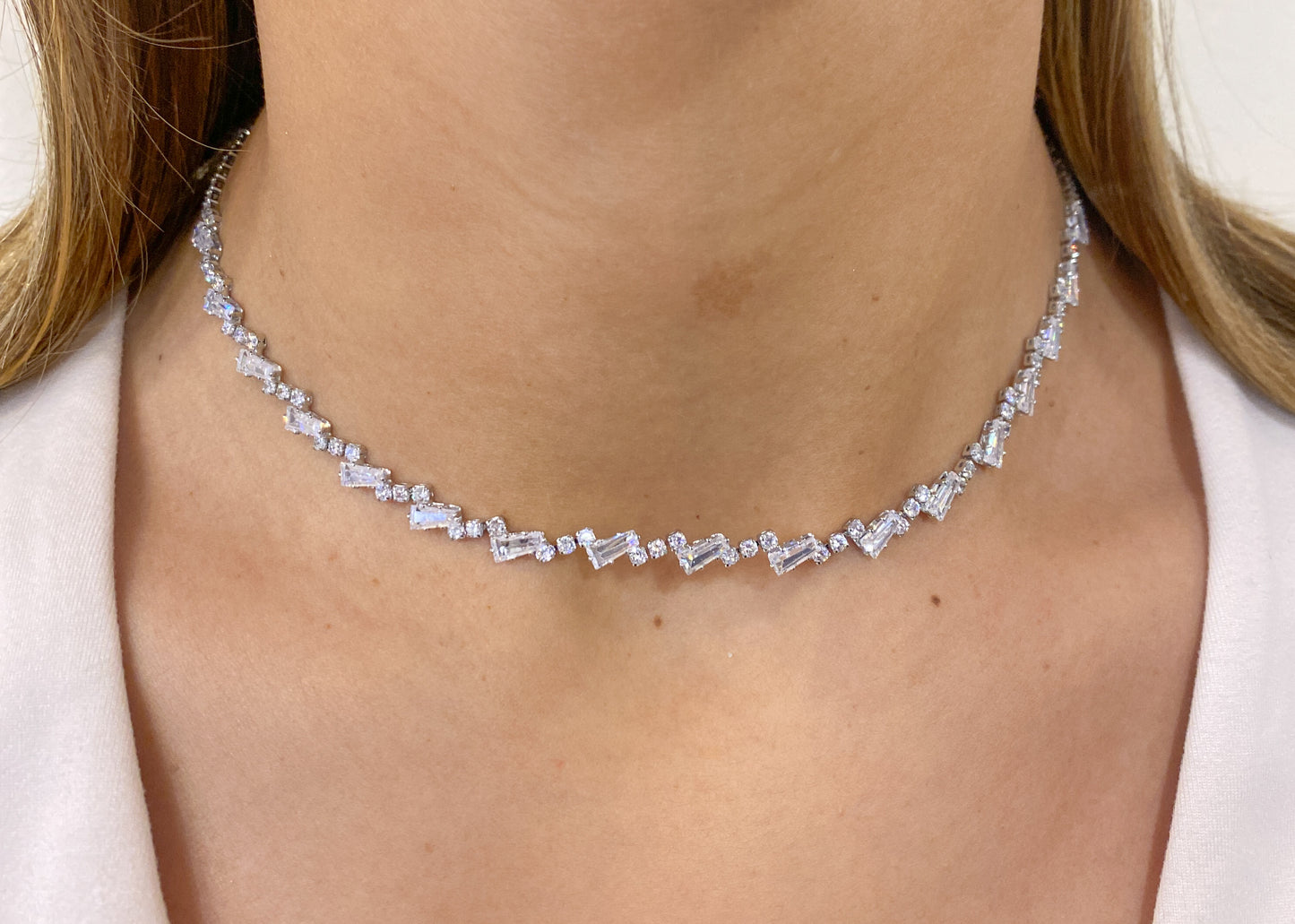 Choker UDIN Plateado