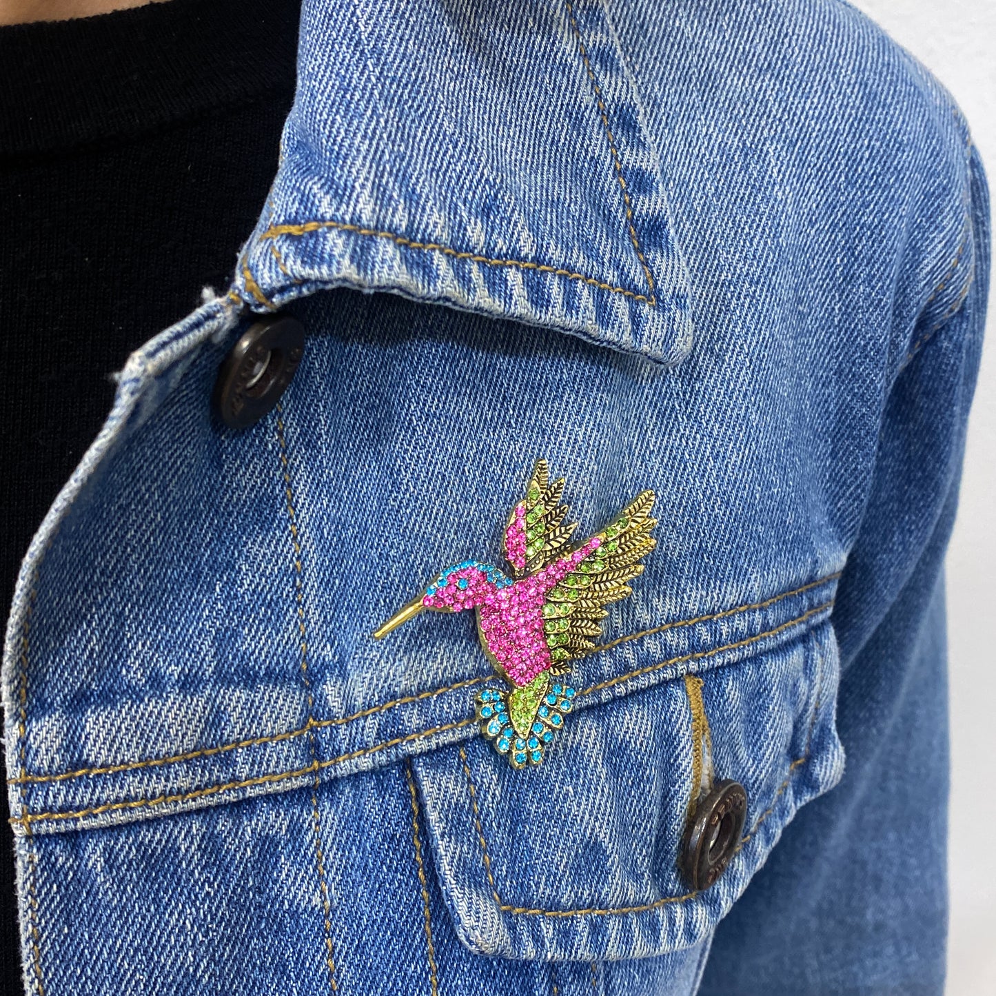 Prendedor ALKOM Rosado -Dorado