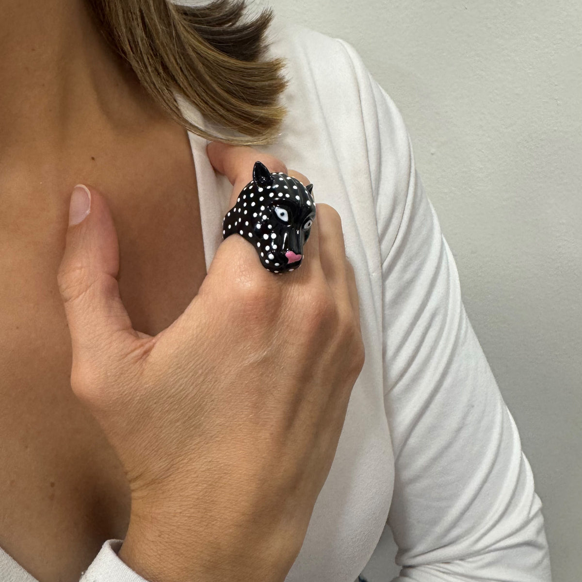 Anillo LUVIP Negro Ajustable (Talla 8-9)