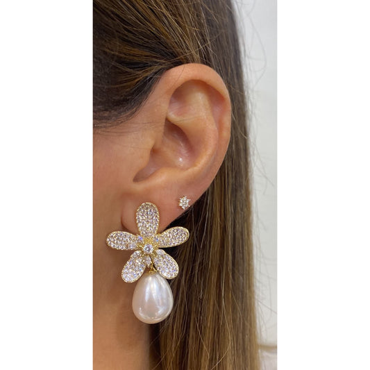 Aretes AKIL Dorados