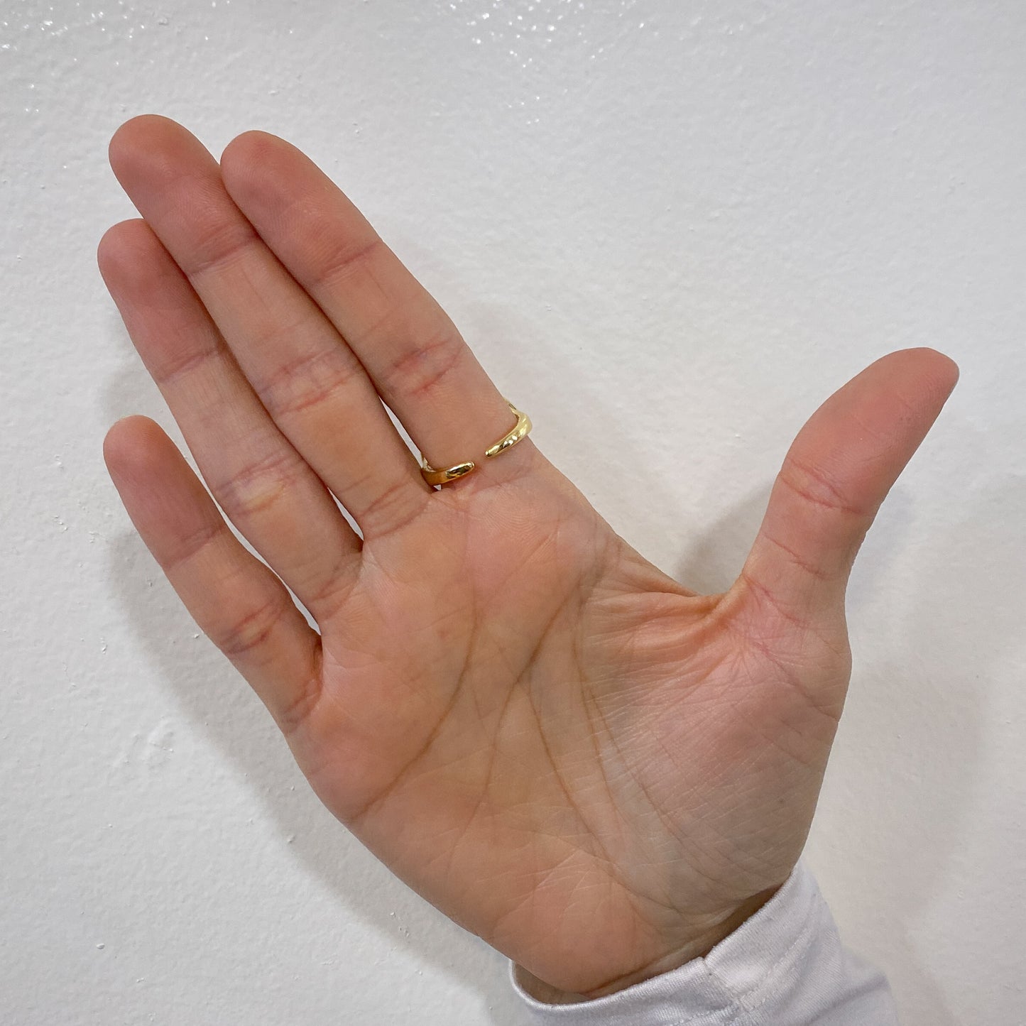 Anillo VIJIZA Ajustable (Talla 6.1/2 - 7.1/2)