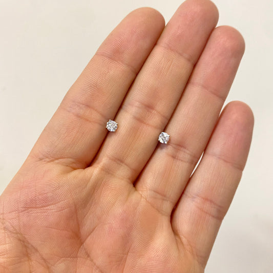 Aretes SONU Plateado 4mm